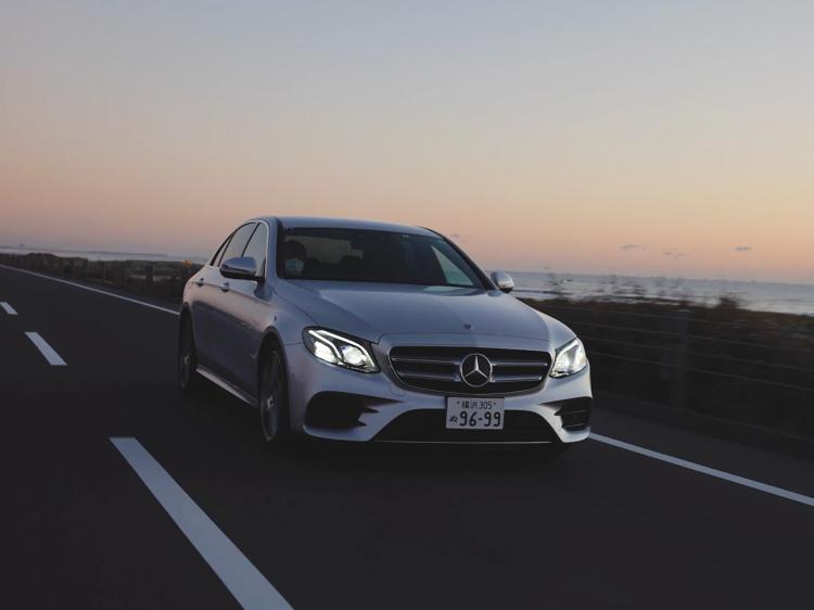 E-Class｜セダン | メルセデス・ベンツの認定中古車 │ 【ヤナセ】外車